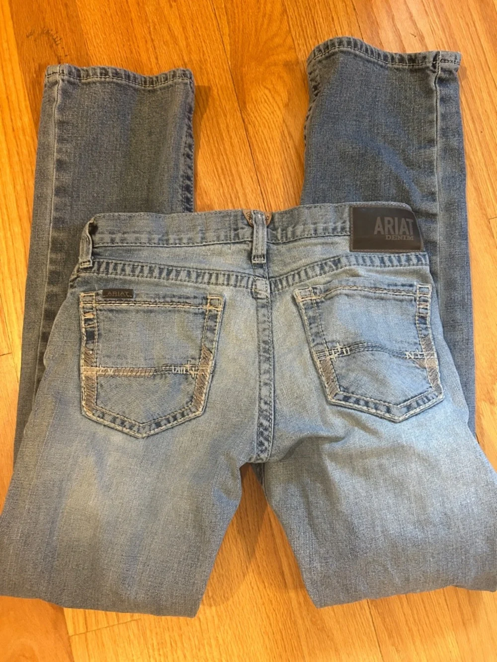 Ariat Men’s M7 Slim Straight-Leg Jeans - Picture 1 of 7